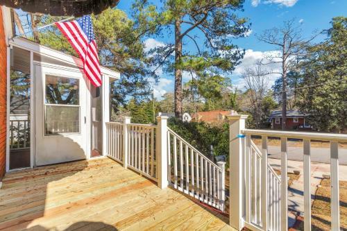 Maverick's Getaway- Mins To Downtown