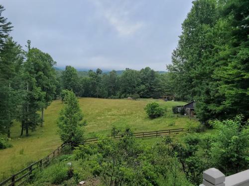 Apartamento Rustic Farm Stay In A Hendersonville Studio!