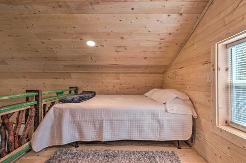 Apartamento Rustic Farm Stay In A Hendersonville Studio!