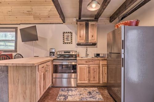 Apartamento Rustic Farm Stay In A Hendersonville Studio!