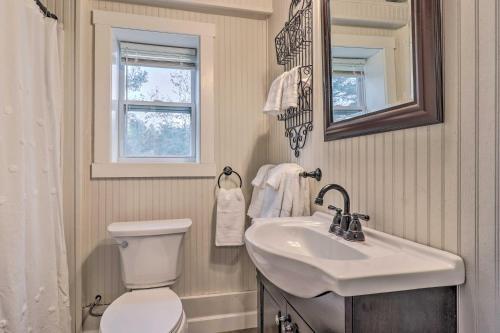 Apartamento Rustic Farm Stay In A Hendersonville Studio!