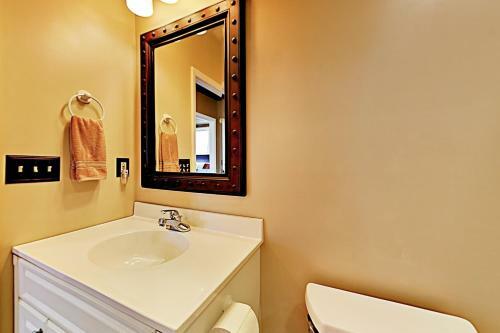 Misty Mountain Hideaway