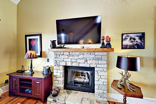 Misty Mountain Hideaway