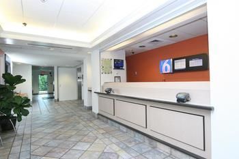 Motel 6 Burlington - Colchester
