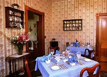 Bed & Breakfast The Governor's Inn
