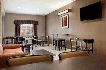 Hotel Microtel Inn & Suites Kenedy