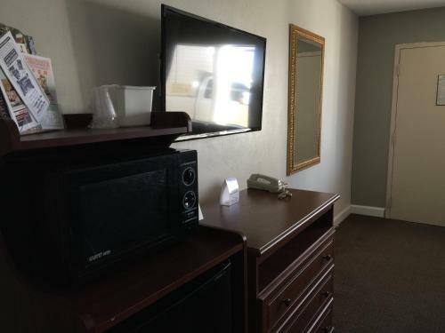 Motel Red Carpet Inn & Suites