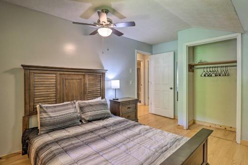 Updated Cabin Less Than 10 Miles To Skiing And Hiking!