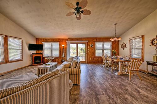 Obx Getaway With Boat Dock On Colington Harbour
