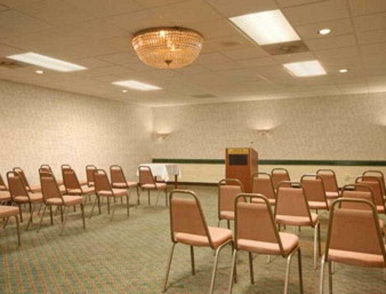 Hotel Ramada Rivers Edge Conference Center Roanoke, Va