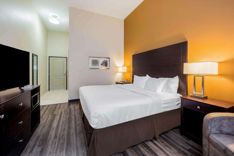 Hotel La Quinta Inn & Suites Marshall