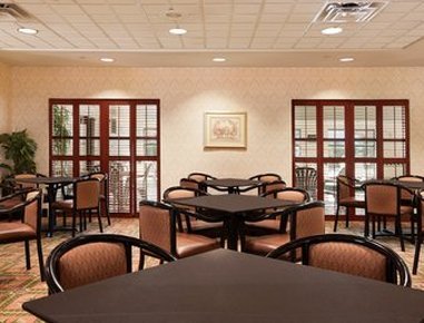 Hotel Wingate By Wyndham Chesapeake