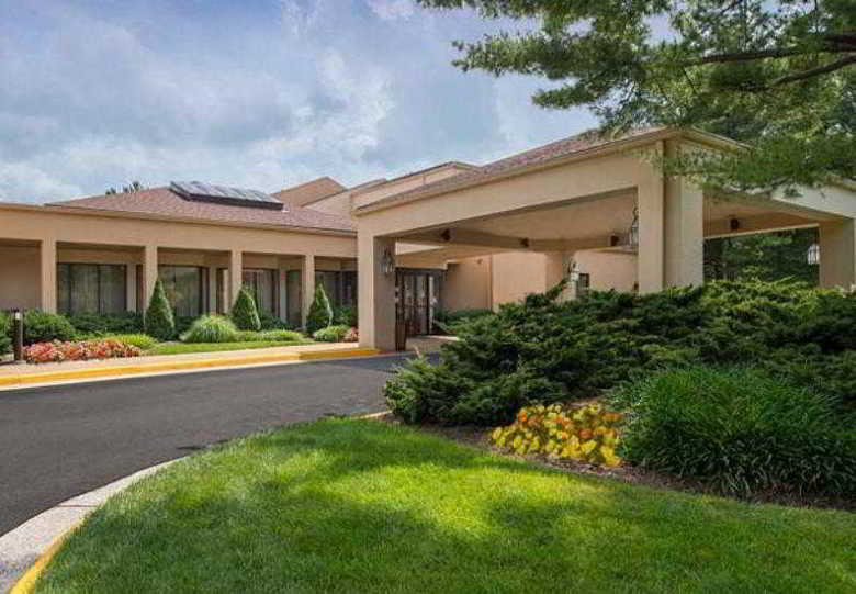 Hotel Courtyard Herndon Reston