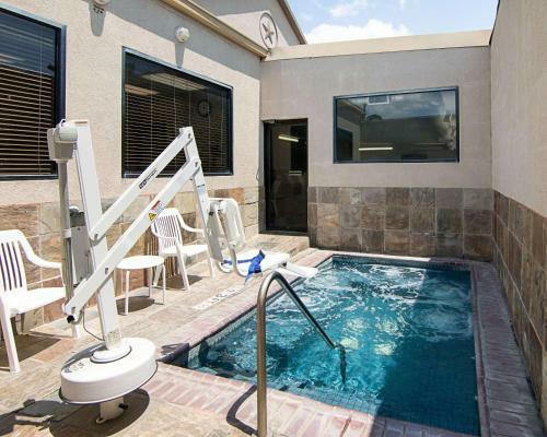 Hotel Comfort Inn & Suites West