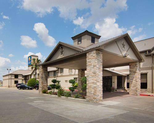 Hotel Comfort Inn & Suites West