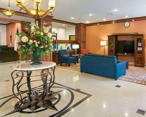 Hotel Comfort Inn & Suites West