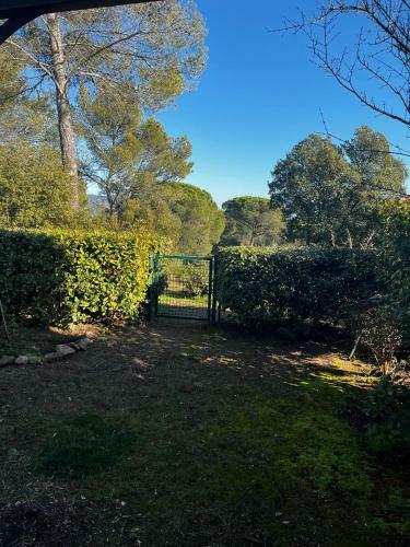 Golf St Endr�ol Private House