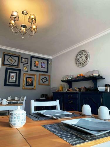 No 6 B&B