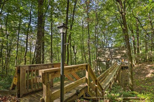 Sapphire Valley Cabin With Private Mtn Views!