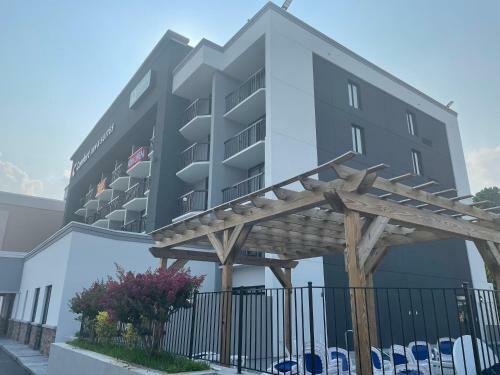 Hotel Quality Inn & Suites