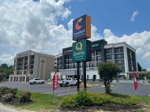 Hotel Quality Inn & Suites