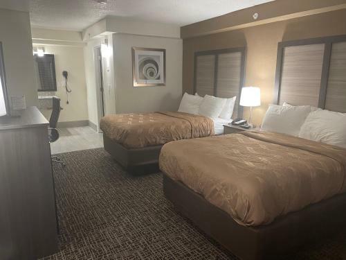 Hotel Quality Inn & Suites