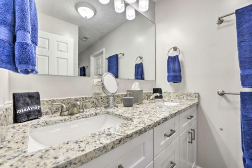 Charming Southern Pines Abode - Walk To Dtwn!
