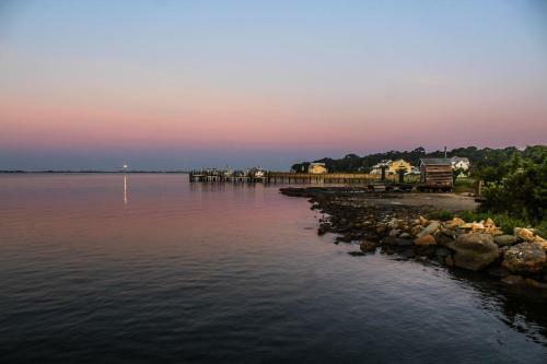 River Hotel Of Southport