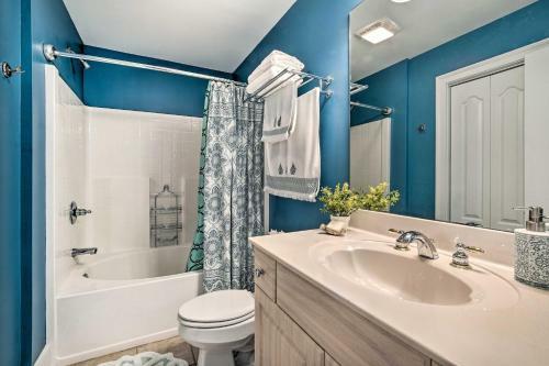 Waterfront Southport Home With Hot Tub And Deck!