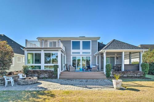 Waterfront Southport Home With Hot Tub And Deck!