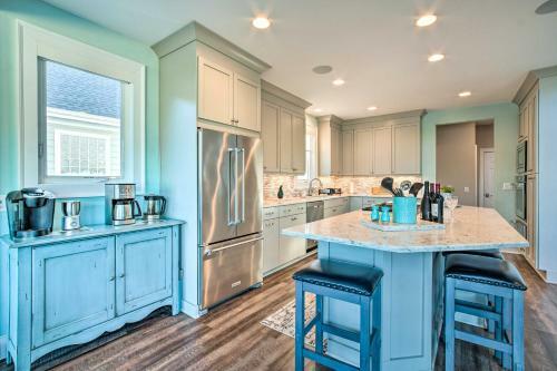 Waterfront Southport Home With Hot Tub And Deck!