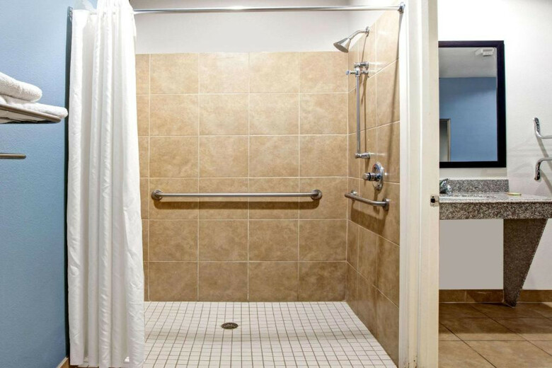 Motel Super 8 Houston North 1960/i-45