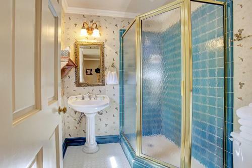 Bed & Breakfast Sara's Inn On The Boulevard