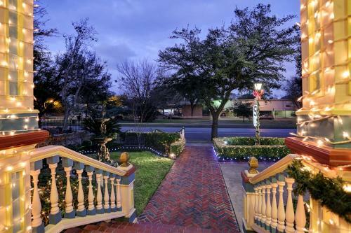 Bed & Breakfast Sara's Inn On The Boulevard