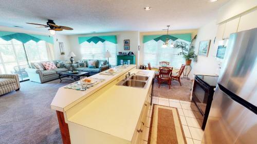 River Creek 1 By Coastline Resorts