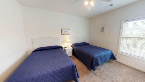 Champions By Coastline Resorts