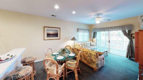 Champions By Coastline Resorts