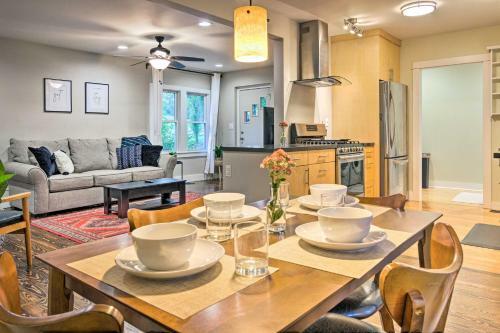 Modern Weaverville Home With Outdoor Fire Pit!