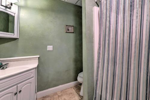 Scenic Pet-friendly House With Private Hot Tub!