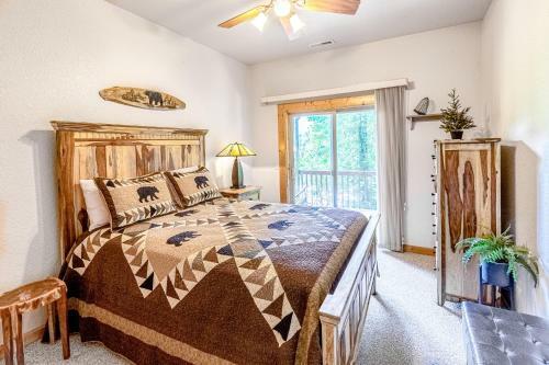 Acorn Lodge