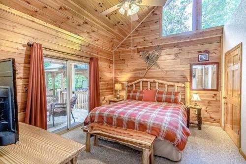 Acorn Lodge
