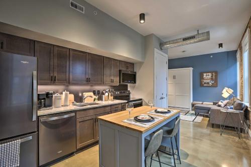 Apartamento Sleek Studio Near Dtwn Dining And Entertainment