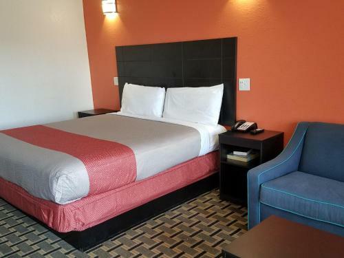 Motel New Six Inn And Suites