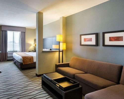 Hotel Comfort Suites Westbelt