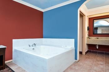 Motel Americas Best Value Inn I-45 / Loop 610