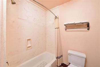 Motel Americas Best Value Inn I-45 / Loop 610