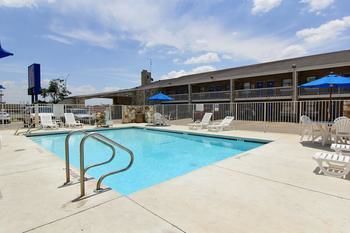 Motel 6 Austin Central - South/university Of Texas