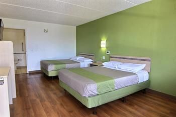 Motel 6 Austin Central - South/university Of Texas