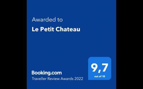 Le Petit Chateau - Adults Only Property