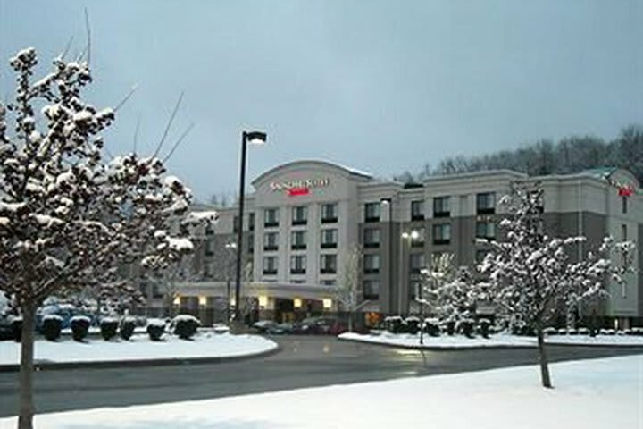 Hotel Springhill Suites Pittsburgh Mills